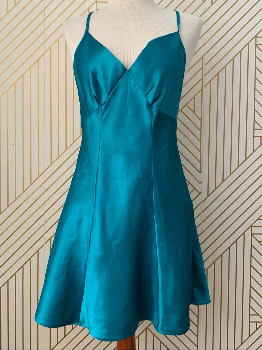Laura Gayle Satin chemise slip fit & flare Flowy feminine delicate vintage M